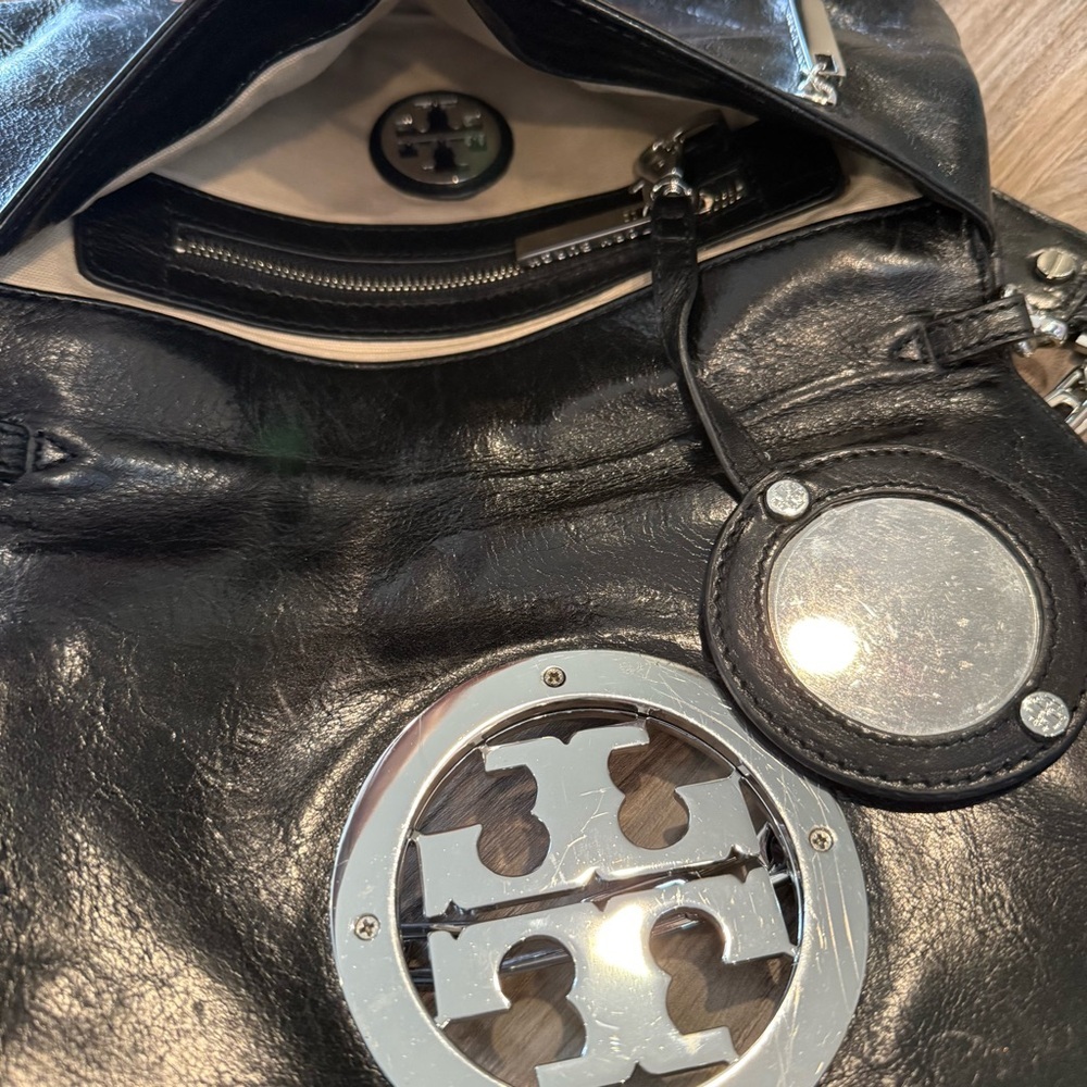 Tory Burch Black Leather Crossbody with Silver Logo and Chain - Picture 7 of 13